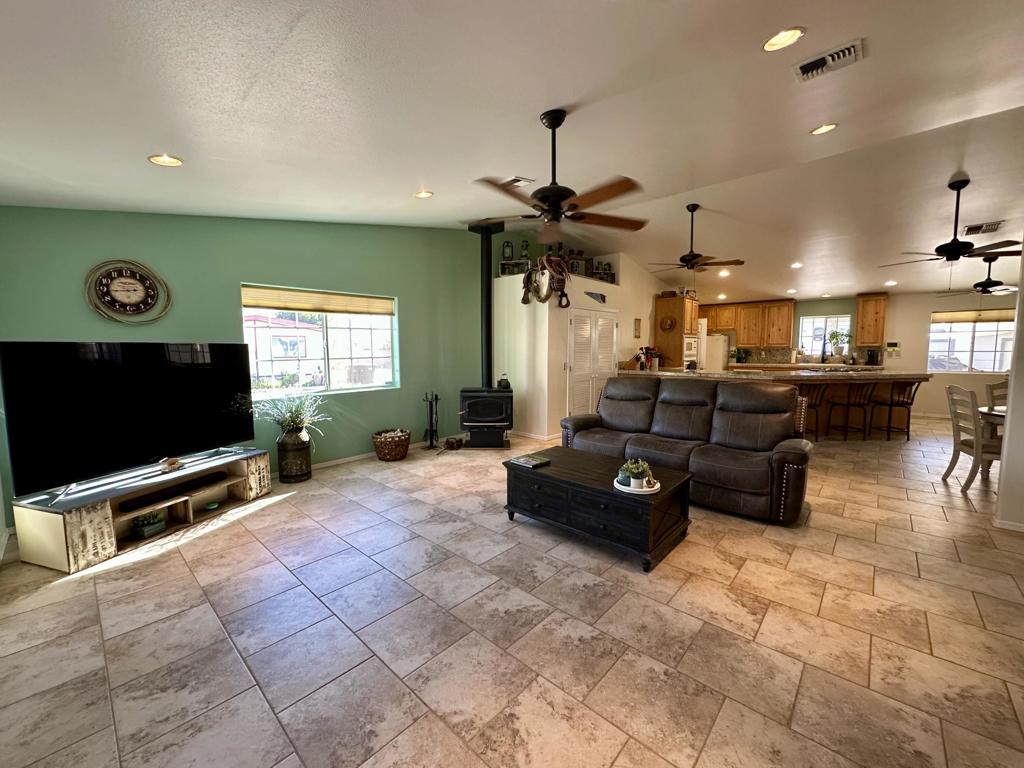 1731 Riviera Drive