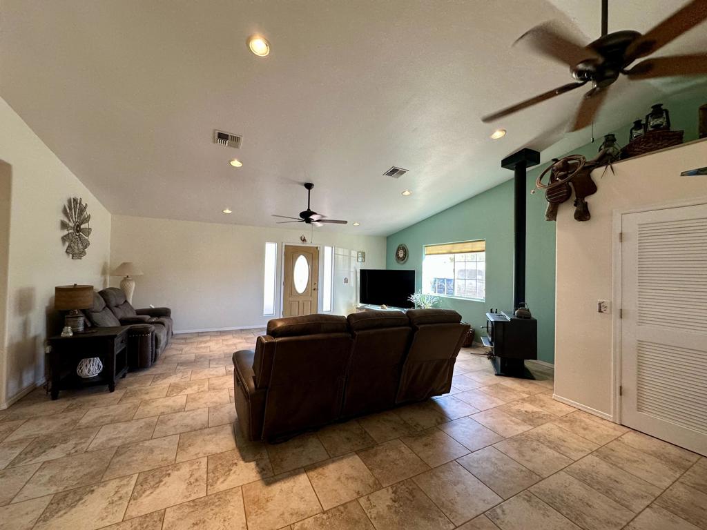 1731 Riviera Drive