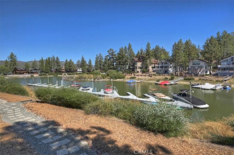 Photo of 39802 Lakeview Drive #9, Big Bear Lake, CA 92315 (MLS # SR26205373)