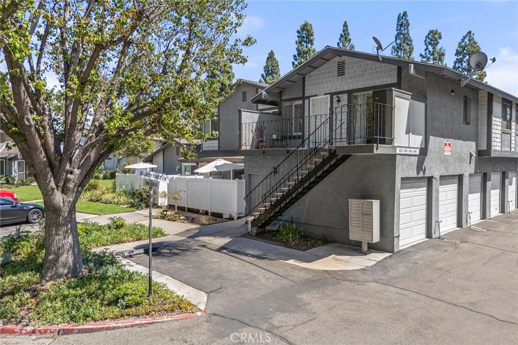 6530 Shady Gate 32