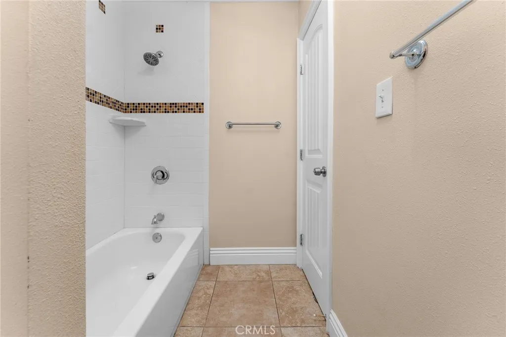 Riverside, California 92506, United States, 3 Bedrooms Bedrooms, ,2 BathroomsBathrooms,Residential,Active,177087