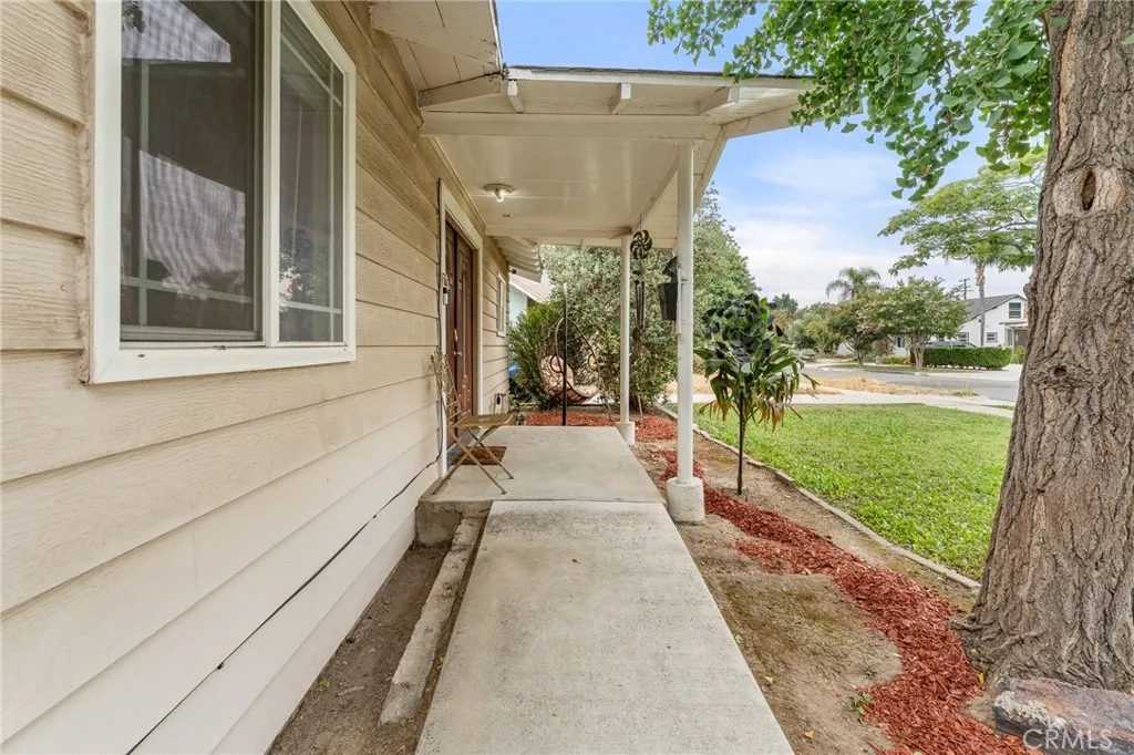 Riverside, California 92506, United States, 3 Bedrooms Bedrooms, ,2 BathroomsBathrooms,Residential,Active,177087