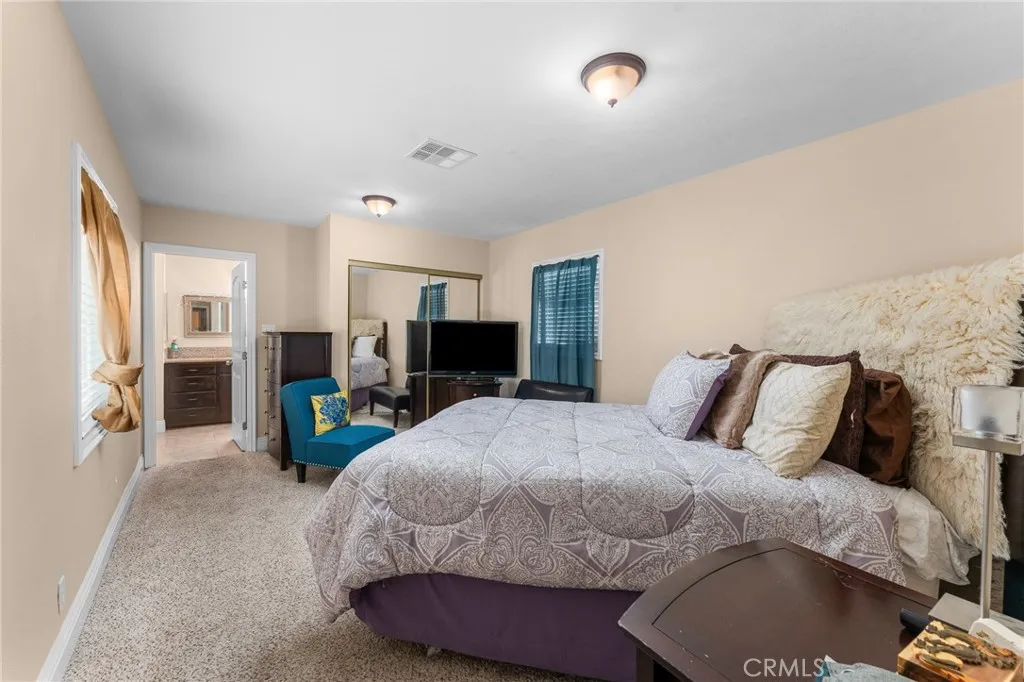 Riverside, California 92506, United States, 3 Bedrooms Bedrooms, ,2 BathroomsBathrooms,Residential,Active,177087