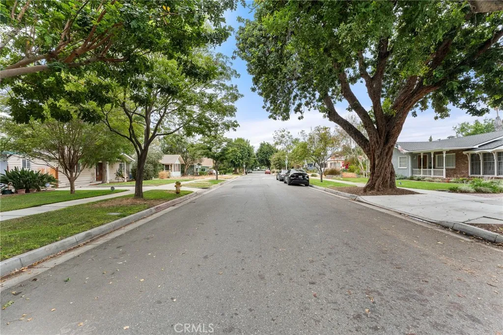 Riverside, California 92506, United States, 3 Bedrooms Bedrooms, ,2 BathroomsBathrooms,Residential,Active,177087