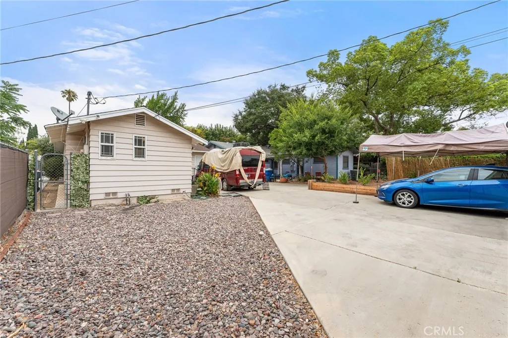 Riverside, California 92506, United States, 3 Bedrooms Bedrooms, ,2 BathroomsBathrooms,Residential,Active,177087