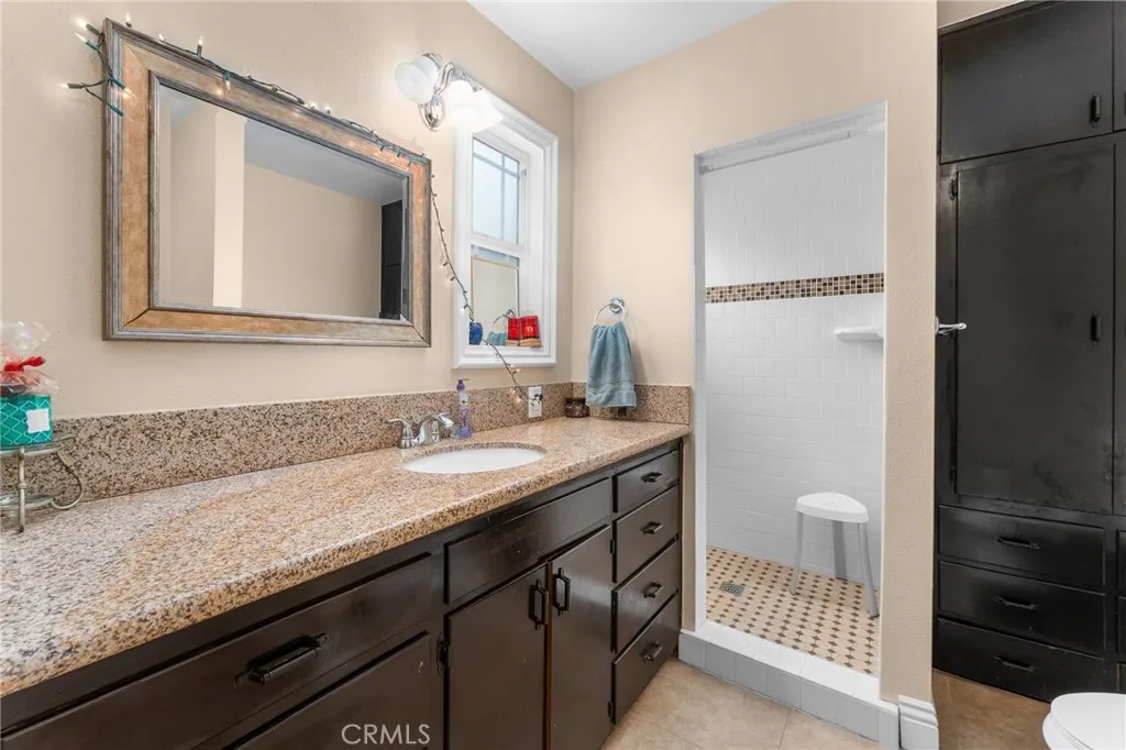 Riverside, California 92506, United States, 3 Bedrooms Bedrooms, ,2 BathroomsBathrooms,Residential,Active,177087