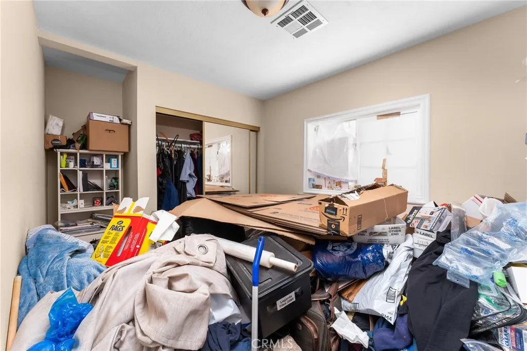 Riverside, California 92506, United States, 3 Bedrooms Bedrooms, ,2 BathroomsBathrooms,Residential,Active,177087