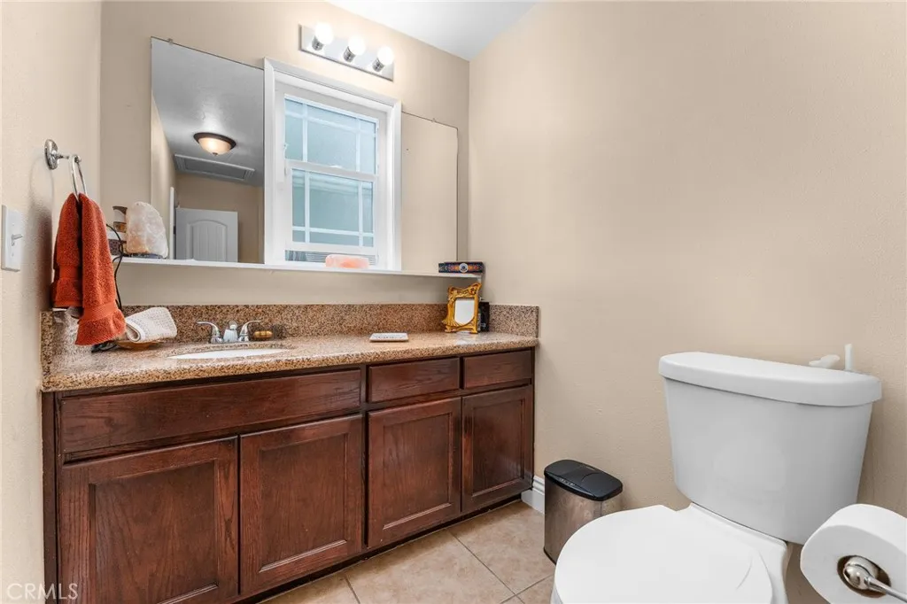 Riverside, California 92506, United States, 3 Bedrooms Bedrooms, ,2 BathroomsBathrooms,Residential,Active,177087