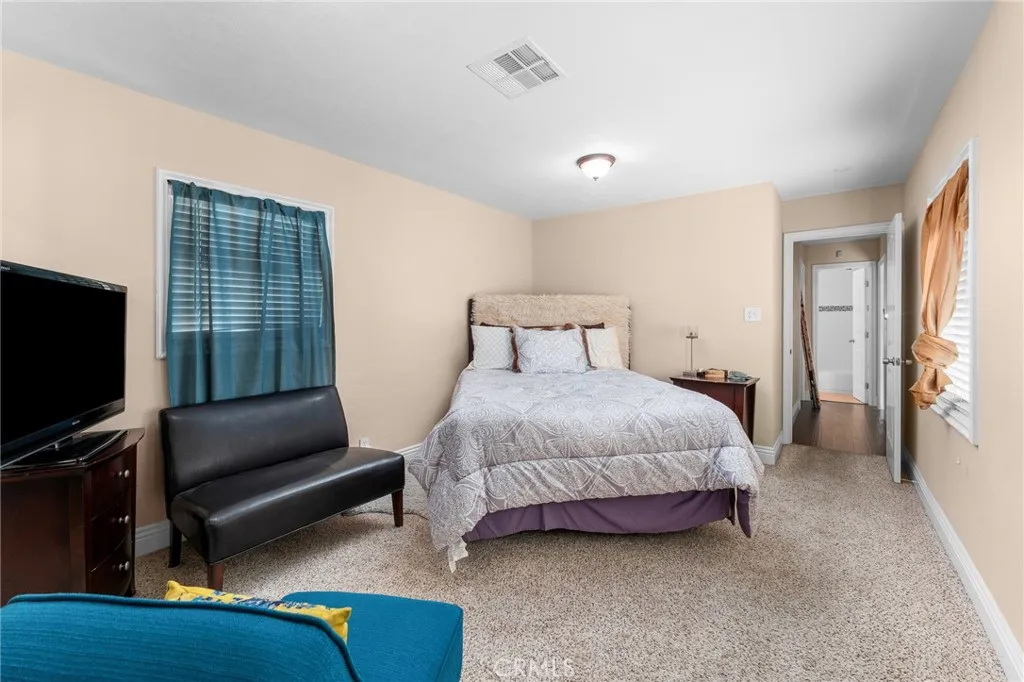 Riverside, California 92506, United States, 3 Bedrooms Bedrooms, ,2 BathroomsBathrooms,Residential,Active,177087