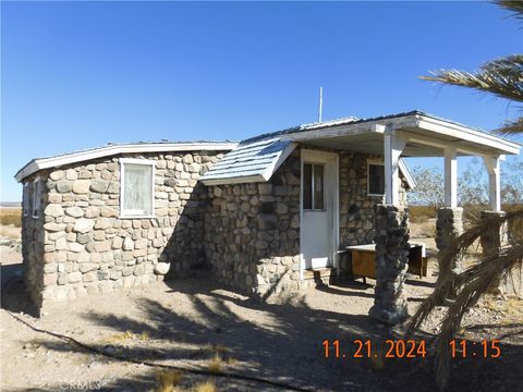 Photo of 49700 Center Drive, Newberry Springs, CA 92365 (MLS # HD26009085)