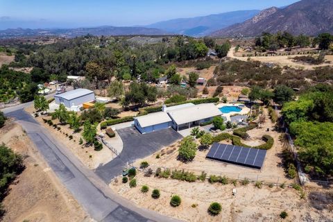 18822 Possum Pass Valley Center CA 92082
