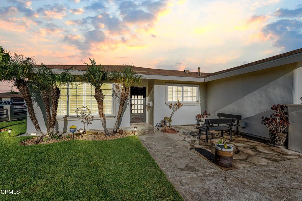 521 W Santa Cruz Street