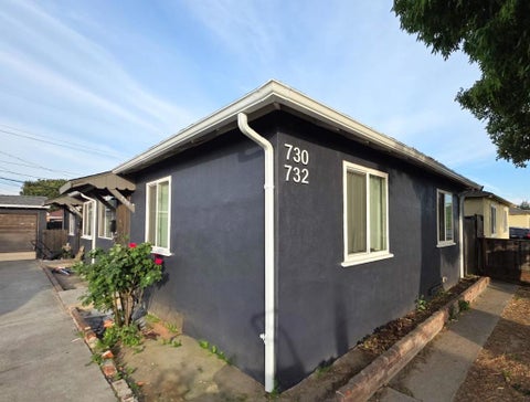 Photo of 732 Banff Street, San Jose, CA 95116 (MLS # ML82061483)
