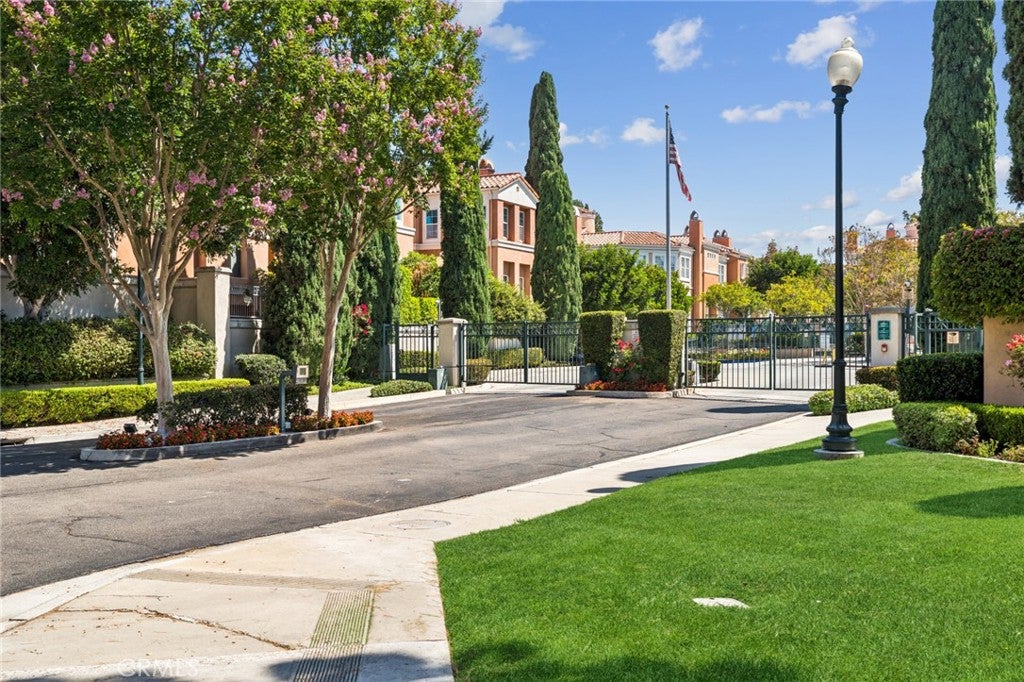 11 Medici Aisle, Irvine CA 92606 - Photo 52