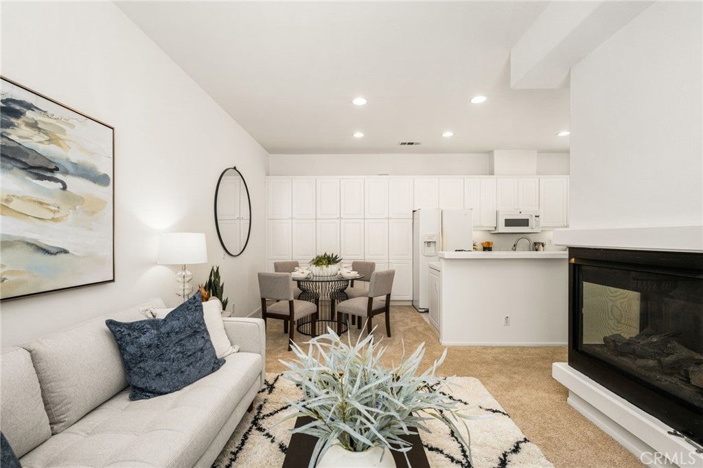 11 Medici Aisle, Irvine CA 92606 - Photo 15