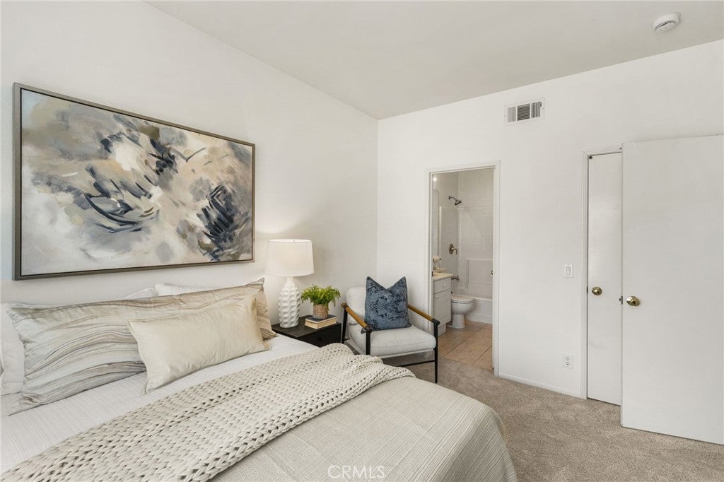 11 Medici Aisle, Irvine CA 92606 - Photo 40