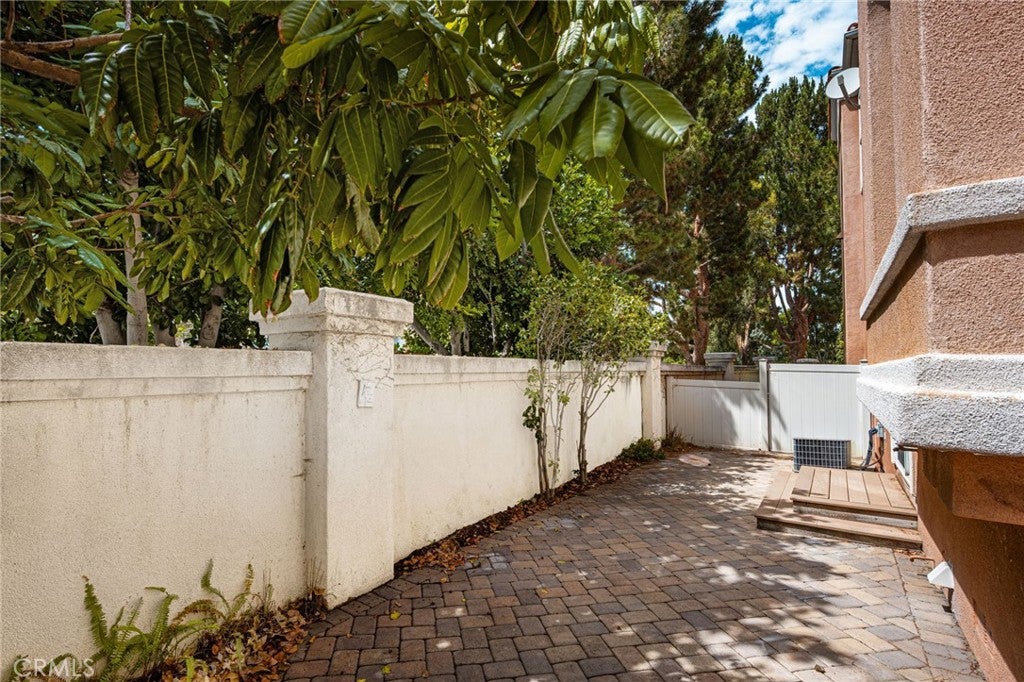11 Medici Aisle, Irvine CA 92606 - Photo 51