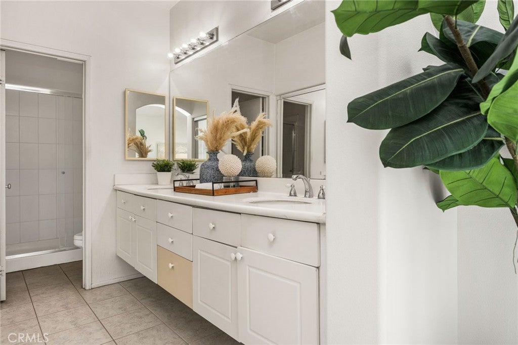 11 Medici Aisle, Irvine CA 92606 - Photo 33