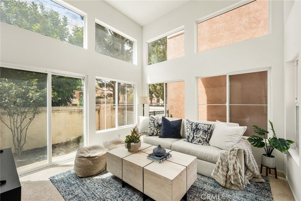 11 Medici Aisle, Irvine CA 92606 - Photo 6