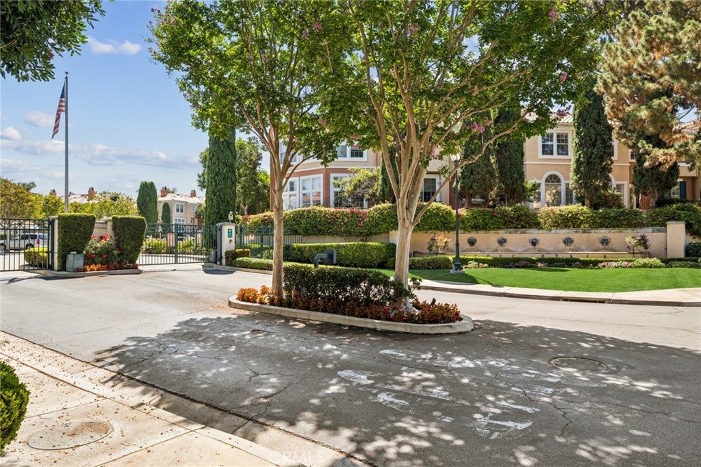 11 Medici Aisle, Irvine CA 92606 - Photo 53