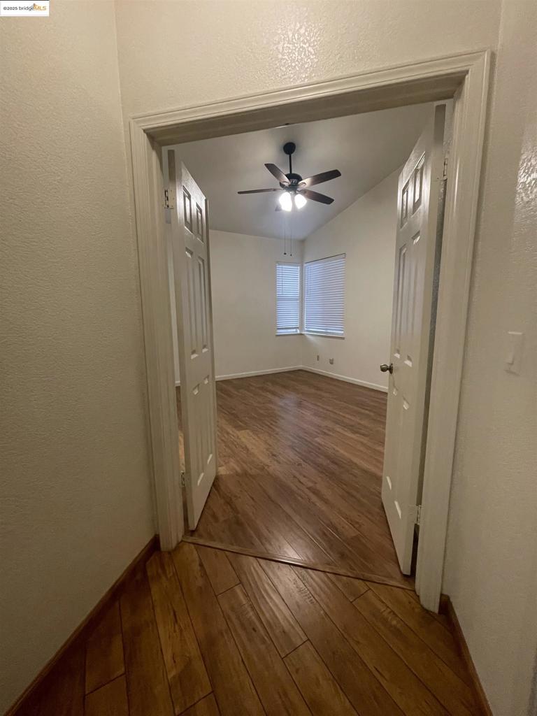 ARLINGTON - Residential