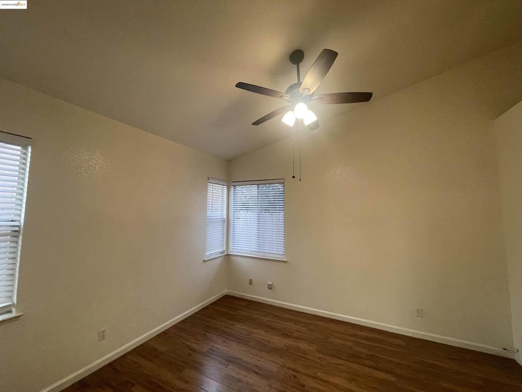 ARLINGTON - Residential