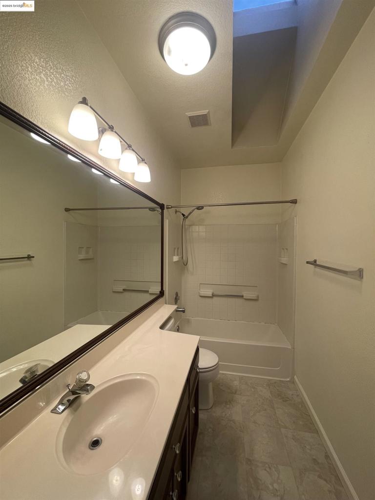 ARLINGTON - Residential