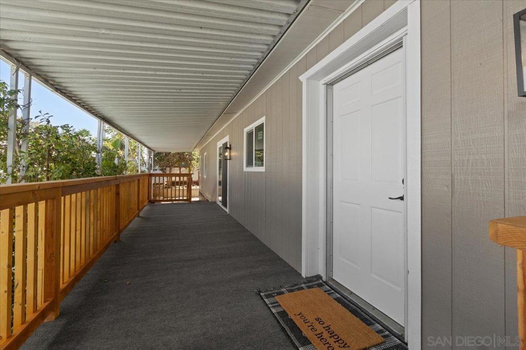 7110 Santa Cruz Street 54