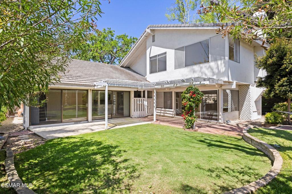 Westlake Hills-729 - 729 - Residential