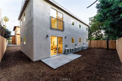Photo of 1189 Crenshaw Boulevard, Los Angeles, CA 90019 (MLS # CV25264830)
