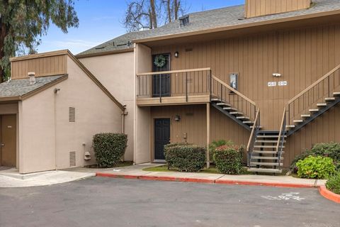 Photo of 2905 2905 Niagra St St #257, Turlock, CA 95382 (MLS # 41123588)