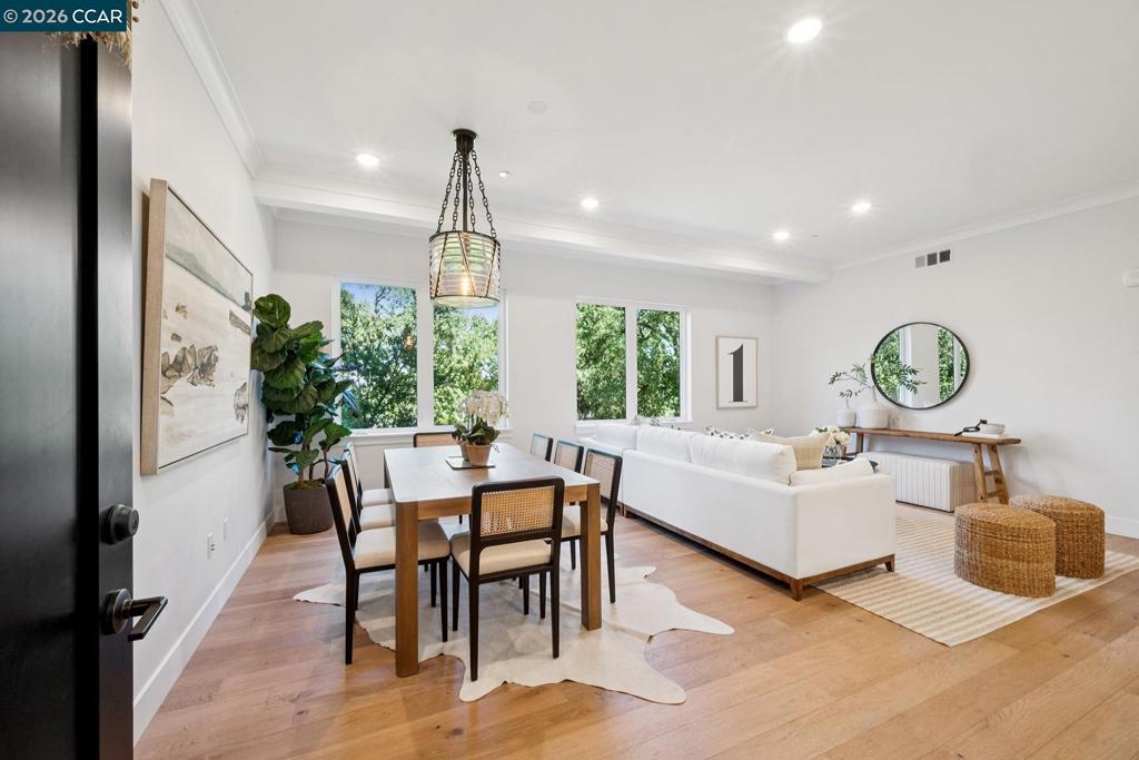 25 Woodbury Highlands Ct CT