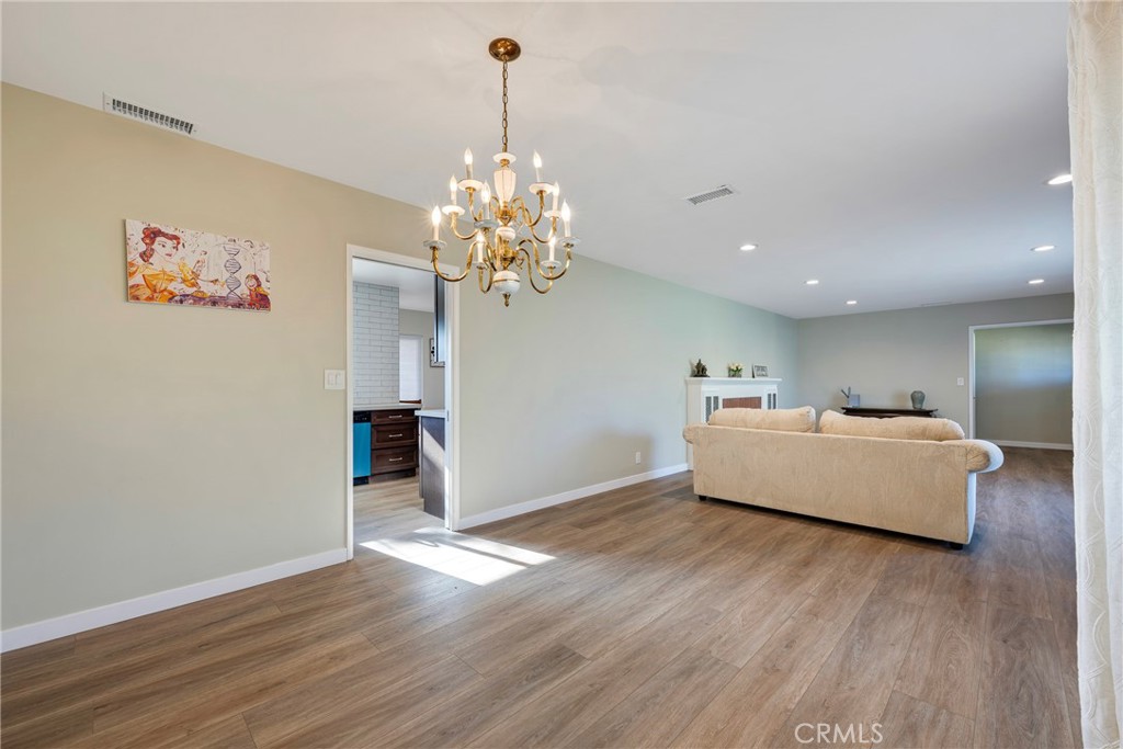 Anaheim Crest (ANCR) - Residential Lease