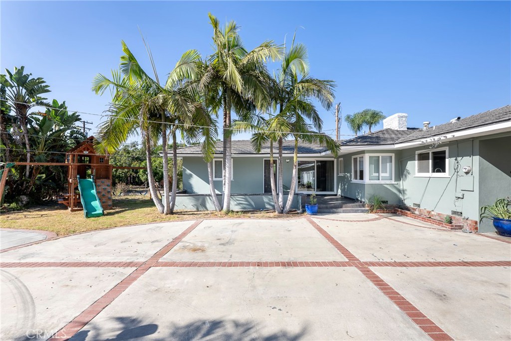 Anaheim Crest (ANCR) - Residential Lease