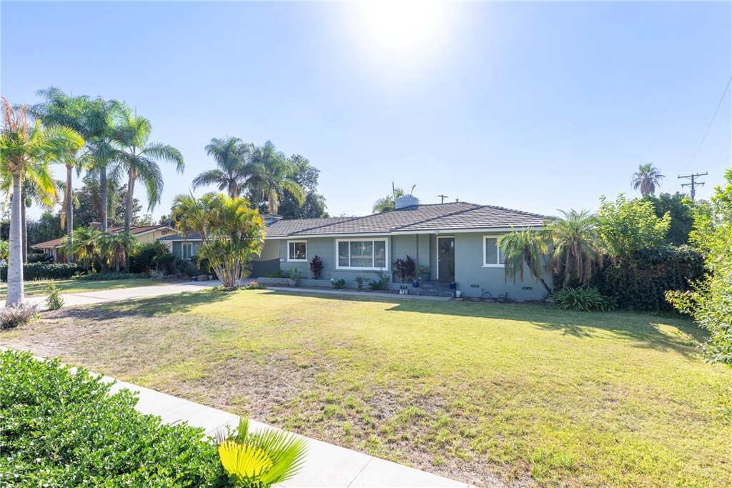 Welcome home to this single level spacious elegance at 731 N West St! This 3-bedroom, 2.5-bath single-family home boasts 2,100+ sq ft of living space and some back yard space foe the family. Bright and airy rooms, an attached garage, and lush grounds give you both comfort and privacy. Located in a peaceful Anaheim neighborhood, you’re just minutes from local shops, freeways, and Orange County hotspots. Ideal for professionals or families seeking room to breathe—this home brings upscale living with laid-back California ease. Rent includes major appliance package, and the home has also been renovated with some beautiful finishes.
