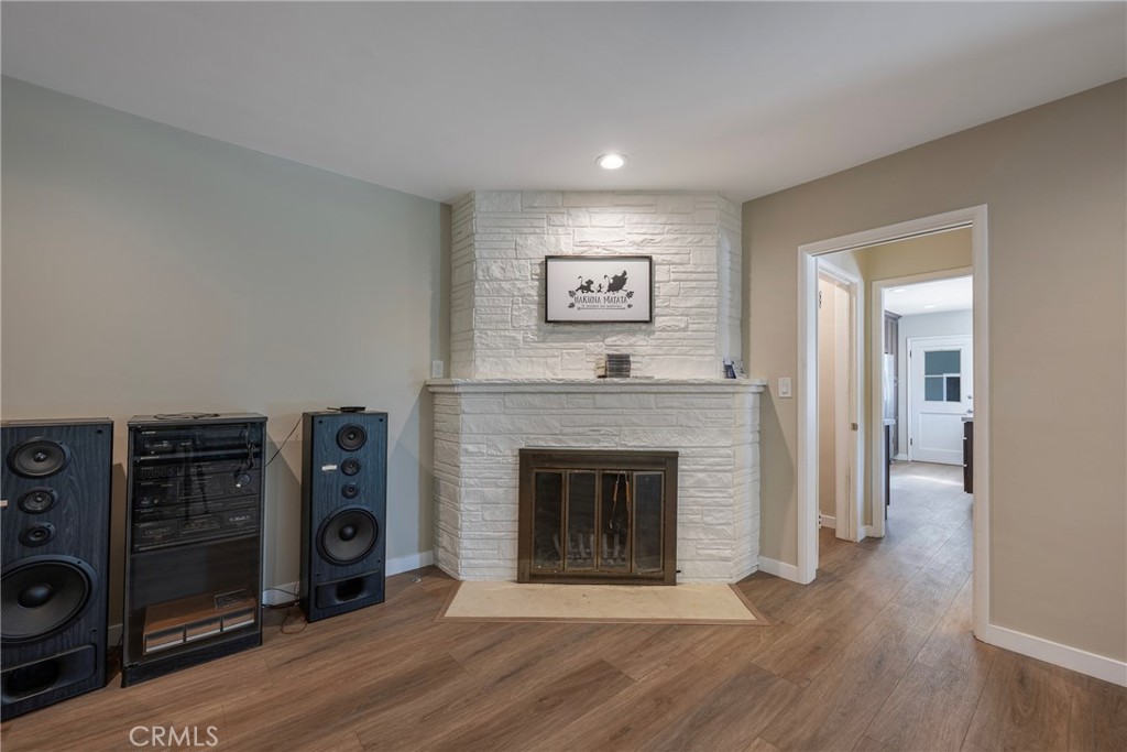 Anaheim Crest (ANCR) - Residential Lease
