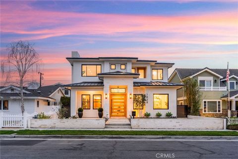 1828 Pine Street Huntington Beach CA 92648