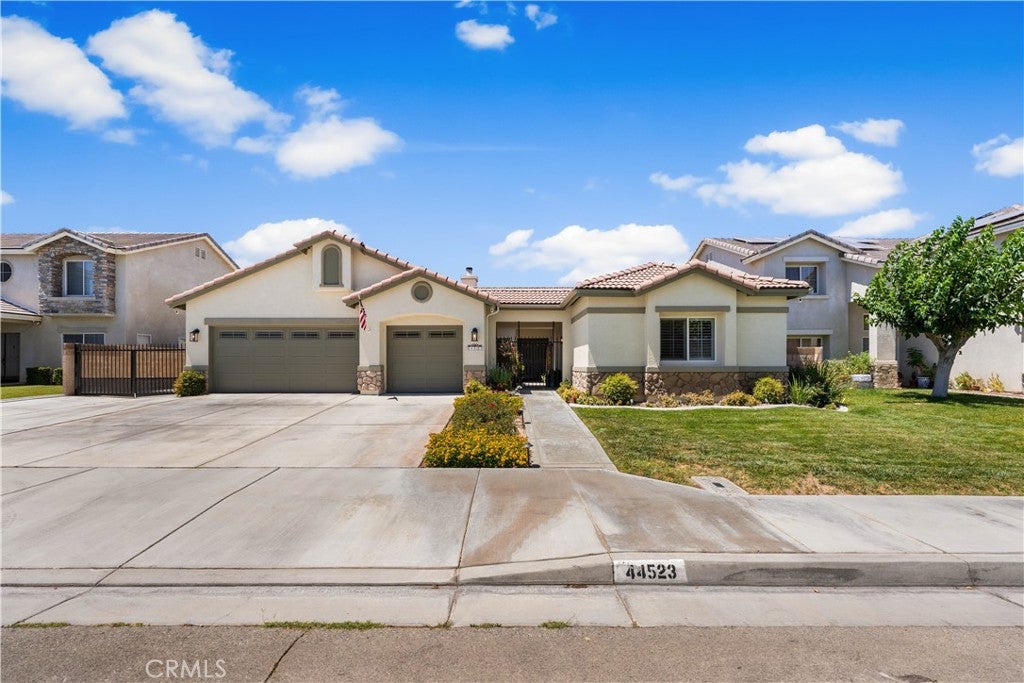 44523 Palo Verde Street