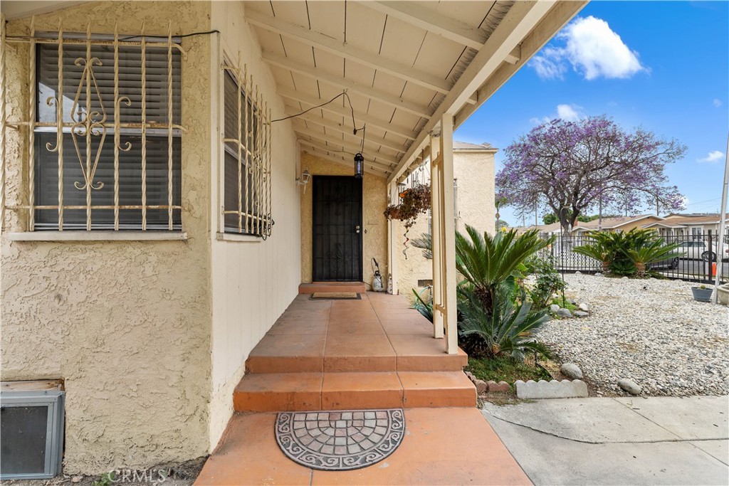 930 E 89th Street