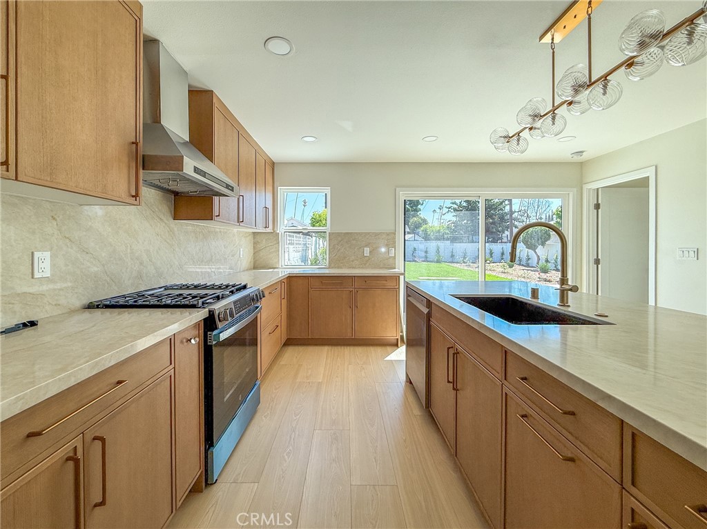 3722 Pueblo Ave