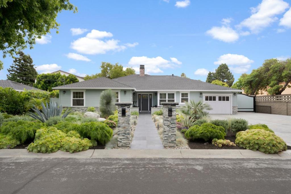 1052 Mcbain Avenue, Campbell CA 95008