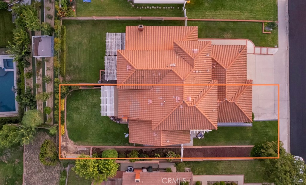 3922 Ravenswood Drive