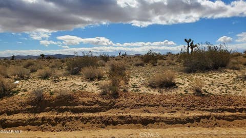 Photo of 0 Reed Ave, Mojave, CA 93501 (MLS # SR26178430)