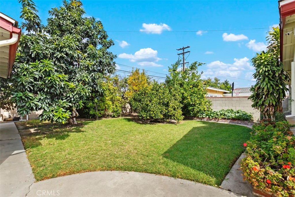 San Tracks - Residential