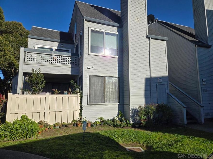 Welcome to 3784 Stoneglen N in Richmond, CA, a charming home offering an open floor plan that is bathed in natural light through large windows, creating a warm and inviting atmosphere. This condo features in-unit laundry for convenience, extra closet space for ample storage, and a spacious vanity sink with a shower/tub combo in the bathroom. This is a perfect canvas to personalize and make it your own. The Stoneglen community offers a fantastic living experience with close proximity to parks, shopping, and dining options. Enjoy the nearby hiking trails, recreational spots, and easy access to public transit, making commuting a breeze. This property presents a fantastic opportunity in a sought-after neighborhood, just waiting for someone to add their personal touch.