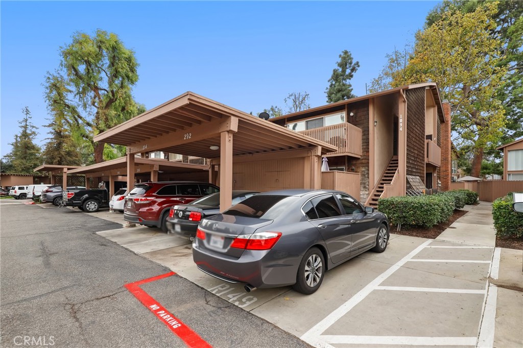 The Redwoods (REDW) - Residential