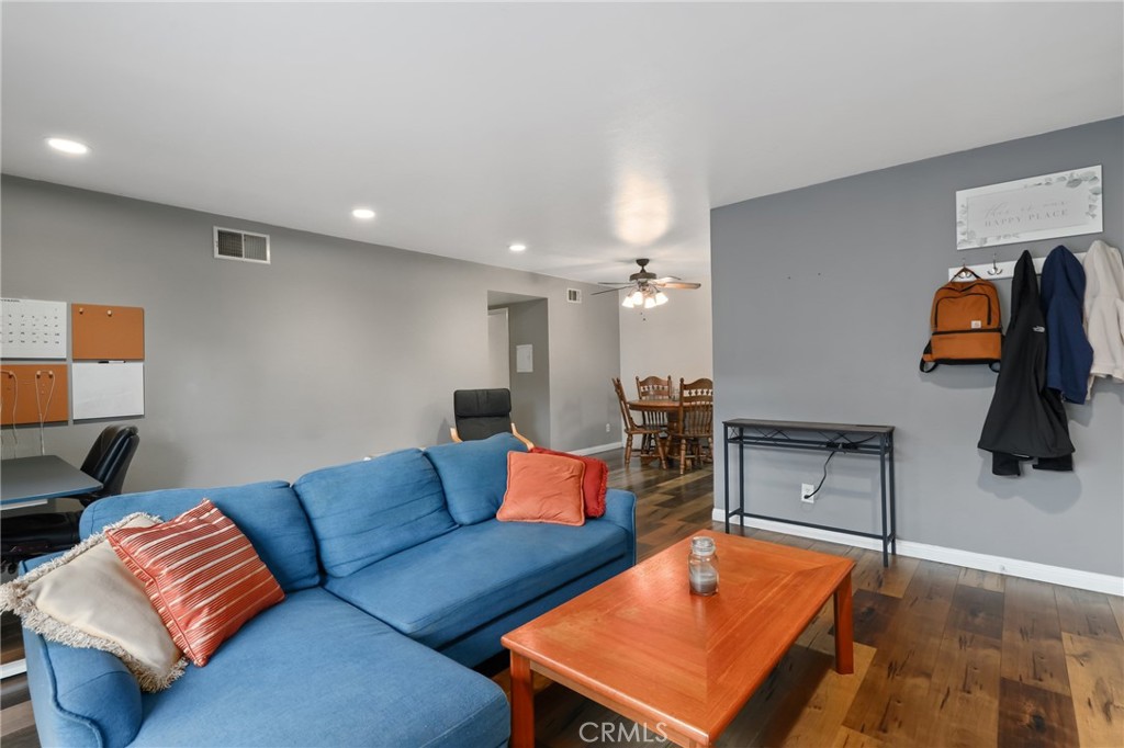 1094 Cabrillo Park A