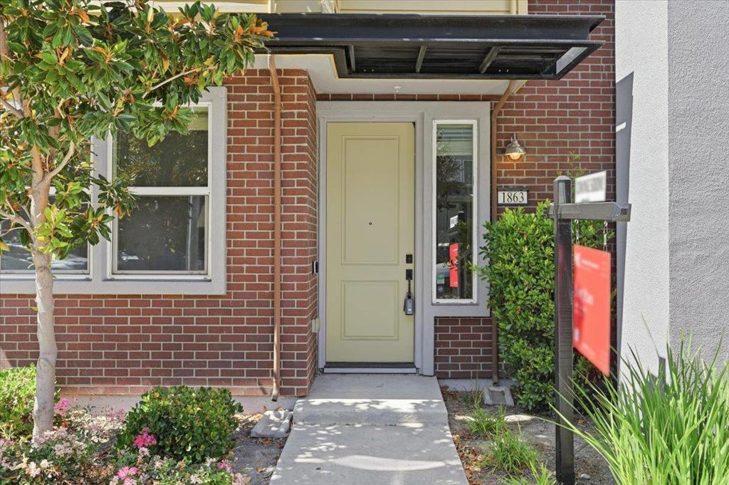 1863 Newbury Park Drive