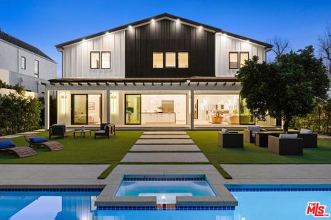 Photo of 5012 Enfield Avenue, Encino, CA 91316 (MLS # 26653253)