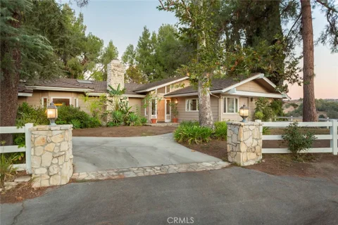 5798 Penland Road, Hidden Hills, CA 91302 - MLS#: SR26017150